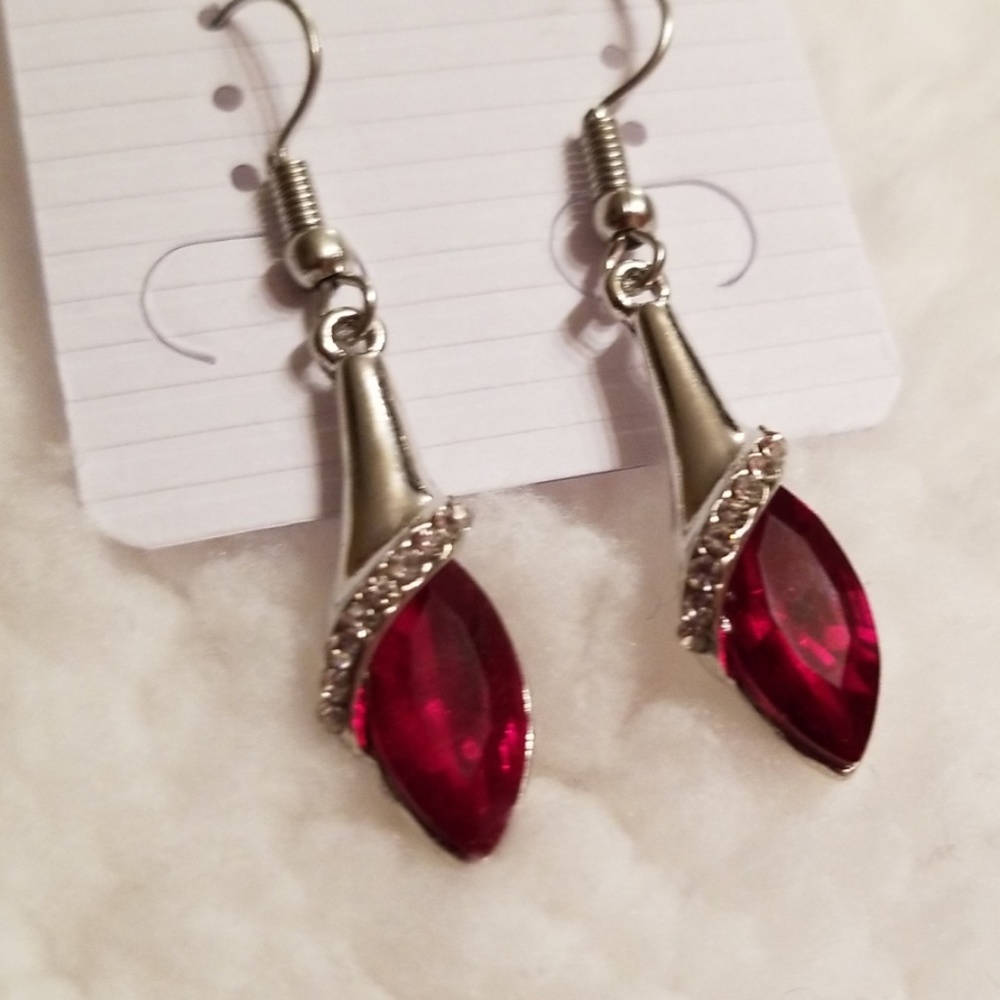 Red on silver drop earrings - Picture 2 of 2